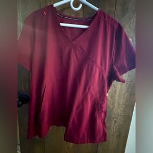 Koi lite brand scrub set. Wine color. Size xl